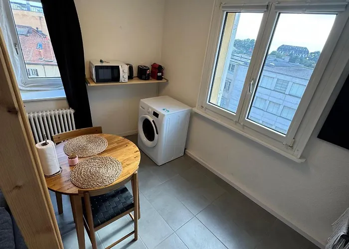 Cosy Attic Flat Center Апартаменты *